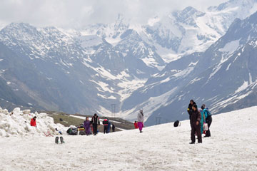 Amritsar Shimla Manali Dharamshala Dalhousie Chandigarh Package