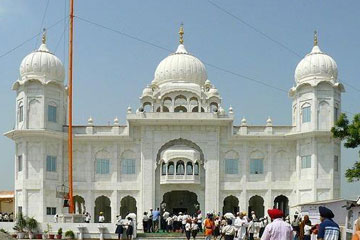 Punjab Gurudwaras Tour